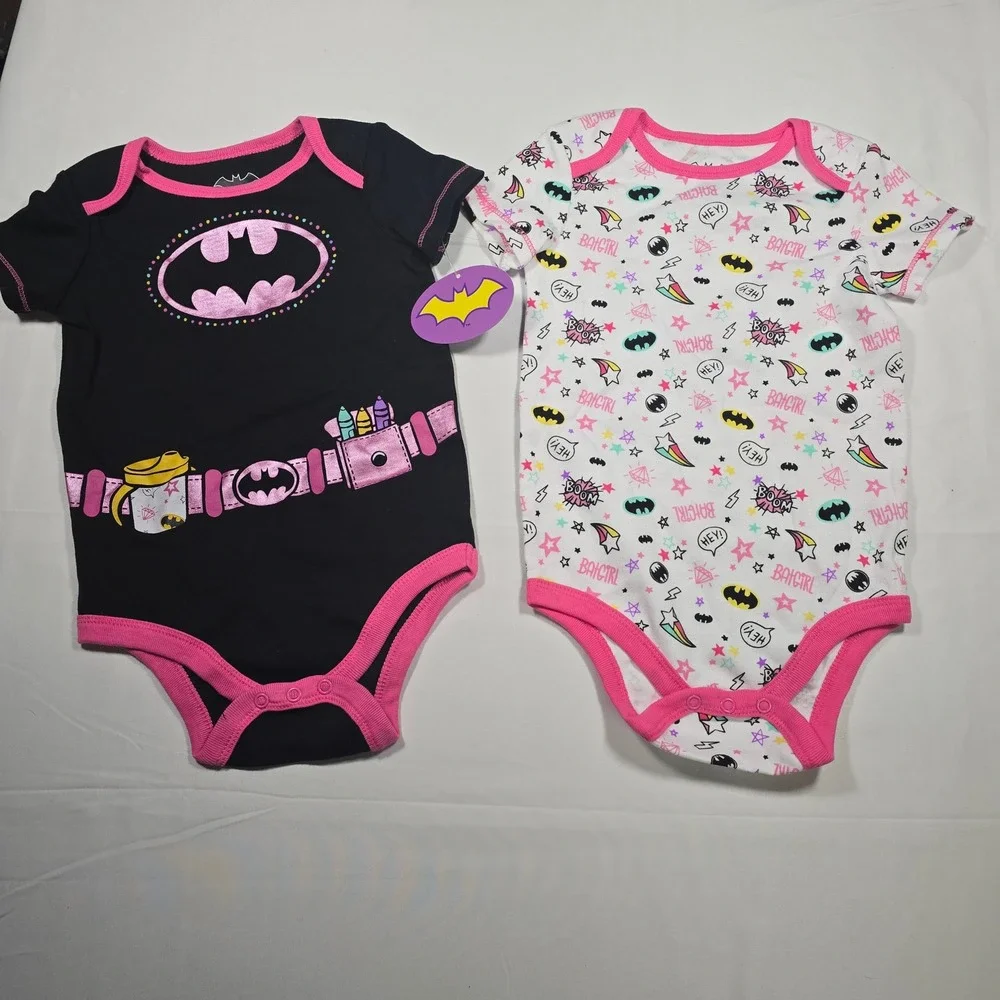 NWT Batgirl Baby Girls‎ 2 Pack Bodysuits Superhero Gift Set 18M